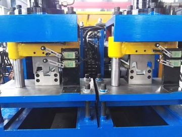PLC制御スタッドおよび機械5.5kw主要なモーター力を形作るトラック ロール